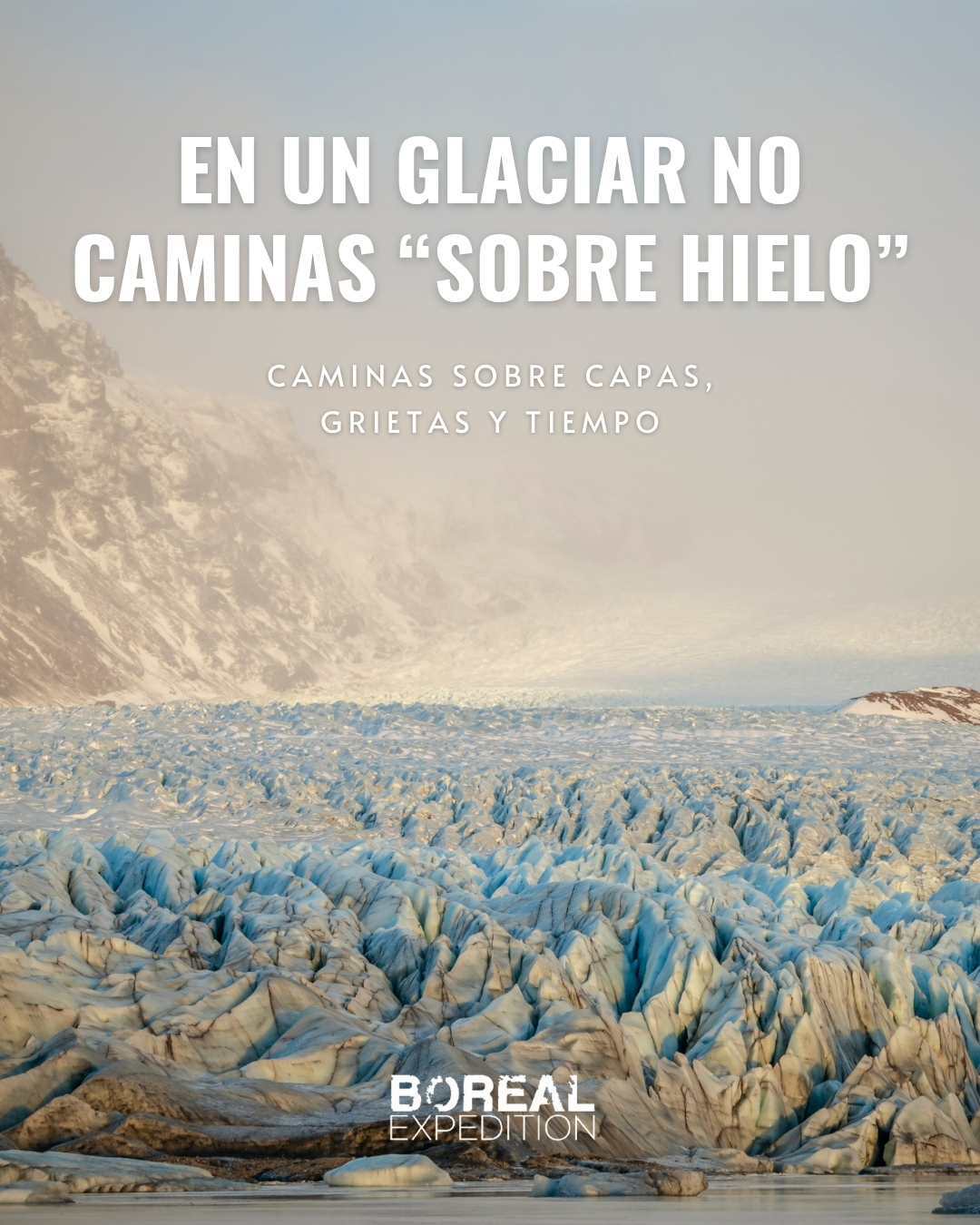 En un glaciar no caminas “sobre hielo”. Caminas sobre capas, grietas y tiempo. 🧊🧠

Aquí manda la regla de oro: pasos cortos, atención plena y seguir guía. No por miedo… por respeto a un terreno vivo.

¿Serias de los que va adelante o de los que va mirando todo? 😅👇
Tenemos financiamiento y quedan fechas 2026. 
🌐 www.borealexpedition.com
.
.
.
#BorealExpedition #GlacierHike #Islandia2026 #IcelandAdventure #ViajesPremium #AventuraSegura