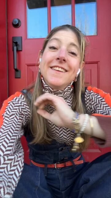 🇮🇸✨ @laraalcantara EN ICELAND 2026 | Solo on (8 DAYS) ✨🇮🇸

📅 September 17-24 2026
❄️ SOUTH ONLY Route: 8 days along the Ring Road visiting the most iconic places in the country.

✅ All-inclusive tour: transport, accommodations, experiences and meals.
You only worry about arriving and enjoying.

💳 Reserva con USD $500 and pay the rest in installments (the sooner you book, the more comfortable the plan is for you).

📩 Do you want the PDF with the itinerary and all the details?
Write us “LARA” by DM and we will send it to you.
.
.
.
#LaraAlcantara #Islandia2026 #BorealExpedition #SoloSur