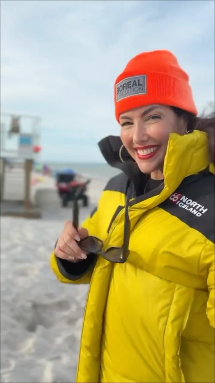 Acompaña a @serranococina y @danielakosan en una aventura por el sur de Islandia, donde la gastronomía, la cultura y la naturaleza se unen para crear un viaje diferente a cualquier otro. ✨

🌋 Paisajes espectaculares
🍷 Experiencias gastronómicas seleccionadas
📸 Momentos que recordarás toda la vida
🇮🇸 La magia de Islandia en una ruta única

🚨 ÚLTIMOS CUPOS 
📅 01 al 08 de noviembre 2026
🗺️ 8 días por la Ruta Sur
✅ Todo incluido

📩 Comenta KOSAN y te enviaremos toda la información.
.
#BorealExpedition #LifeFoodieAdventure #Islandia