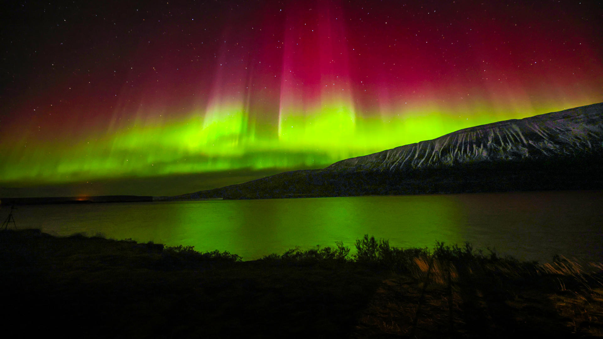 Diseñar Tours en Islandia no es solo alquilar un vehículo y seguir un mapa. 🗺️❄️

Nuestra experiencia no solo se mide en temporadas cumplidas, sino en las tormentas que hemos sorteado, las mejores rutas que hemos descubierto y las noches en vela estudiando los radares solares para garantizar el mejor espectáculo posible.

Apostamos por experiencias profundas, reales y bien hechas para nuestros viajeros.

Descubre nuestra filosofía de viaje haciendo clic en el enlace de esta publicación.
.
.
.
#BorealExpedition #ToursIslandia #ViajesAIslandia #AurorasBoreales #CazadoresDeAuroras